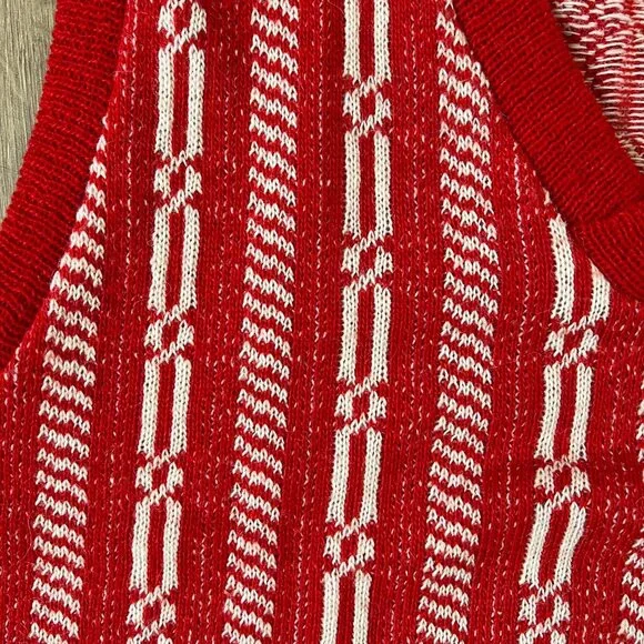 Vintage Leonardo Strassi 60s 70s Red Sweater Vest Sz L